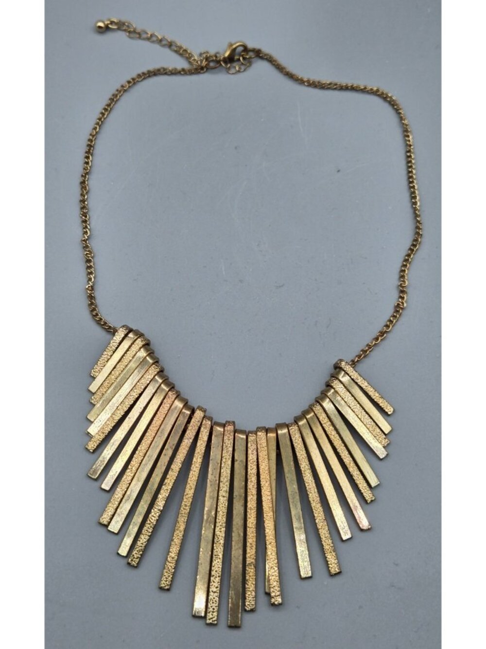 Multi Gold Tone Necklace Metal Sticks Fringes Fancy Bib 16 in with 3 in Extender - Picture 2 of 5